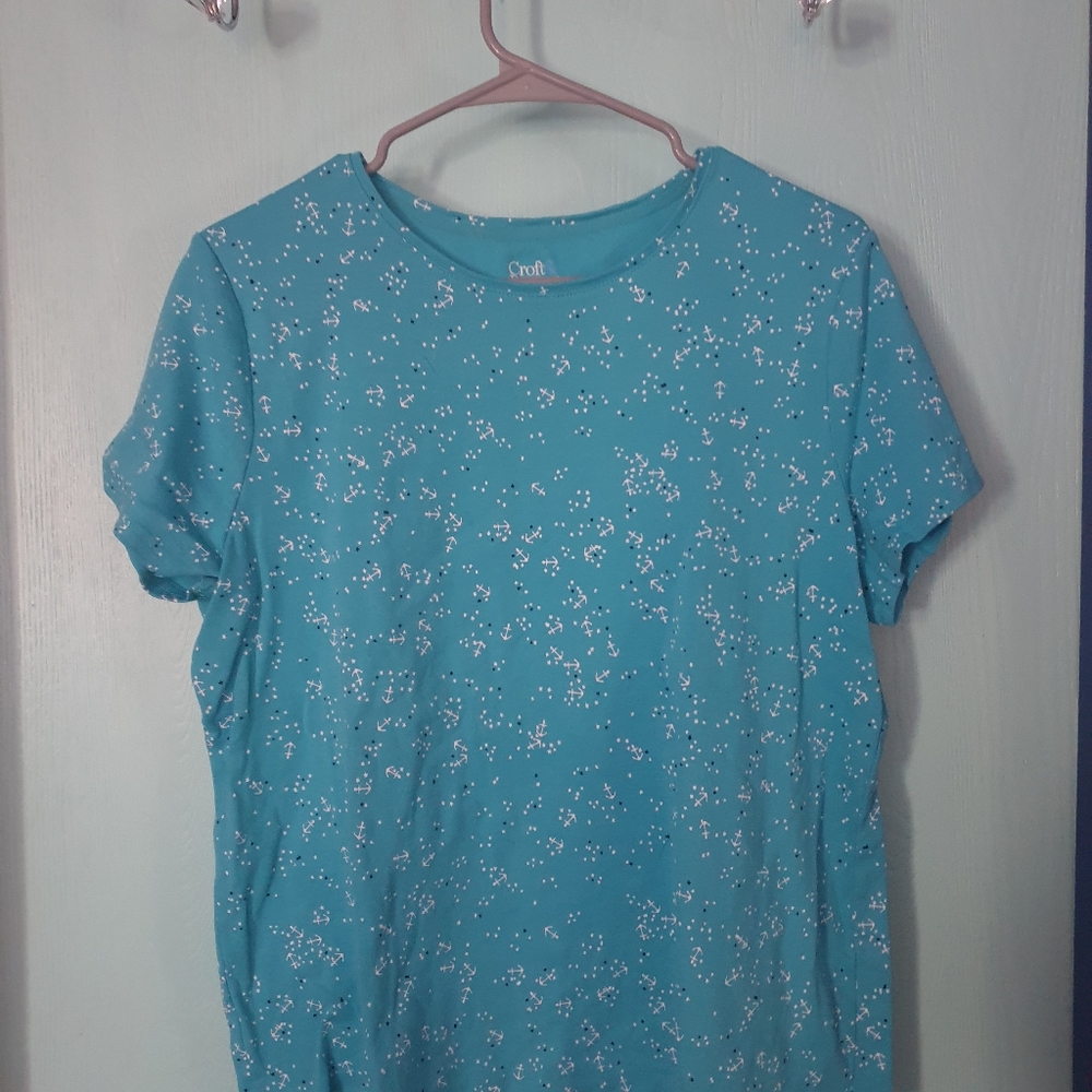 Croft and Barrow Anchors and stars tshirt